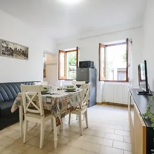 Casa Fiorella Taggia